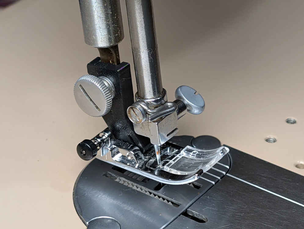 Clip-on foot attached, angled view